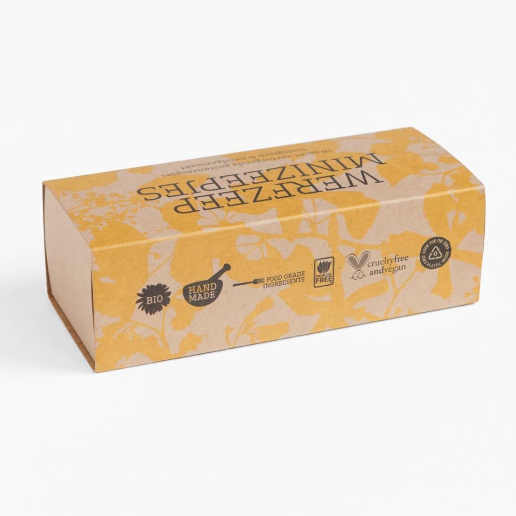Gift box with 18 mini soaps